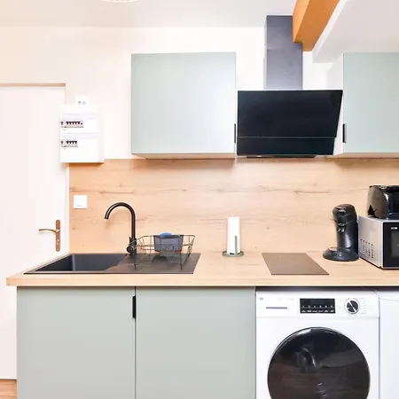Apartment Nouveau Boheme Studio - Netflix & Clim - Centre Ville - Ideal Pro Ou Couple - Cosy & Confort - Offre Speciale Saint-Omer (Pas-de-Calais)